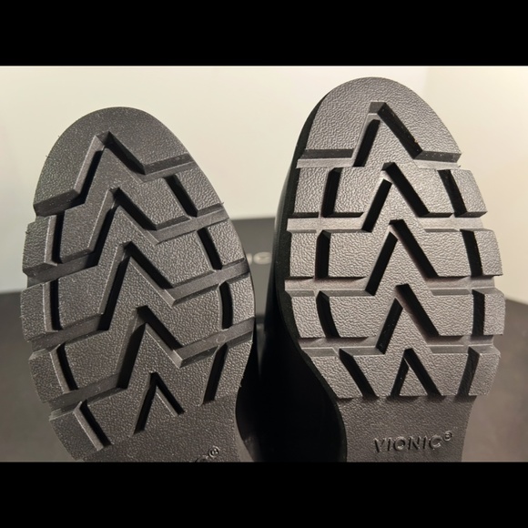 Vionic Aria Water Repellent Leather Platform Wedge Boots Black Womans 8M - Picture 14 of 16